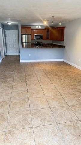 6980 NW 186th St 3-126, Hialeah, FL 33015