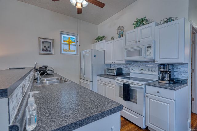 2740 W Franklin Street, Evansville, IN 47712