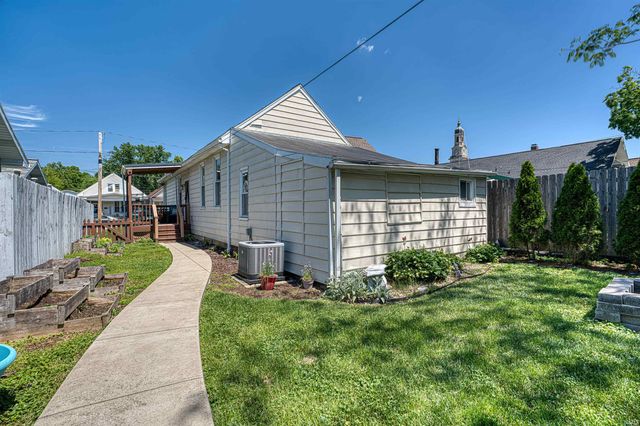 2740 W Franklin Street, Evansville, IN 47712