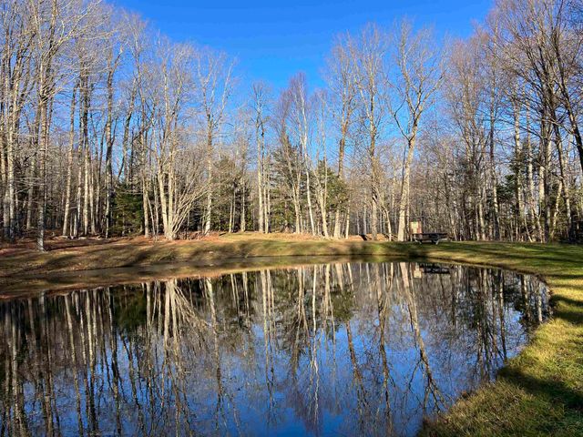 100 Chimney Hill Rd # 100 # M, Wilmington, VT 05363
