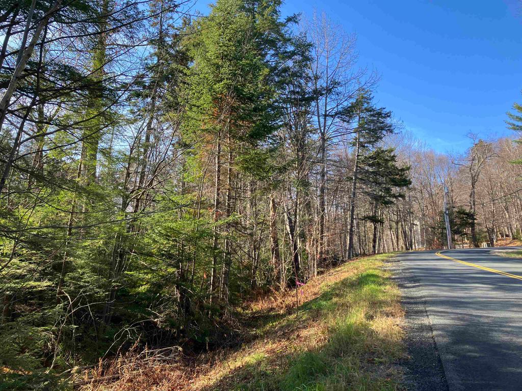 100 Chimney Hill Rd # 100 # M, Wilmington, VT 05363