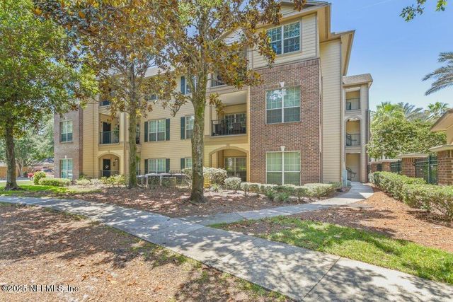 7800 POINT MEADOWS Drive, 1035, Jacksonville, FL 32256