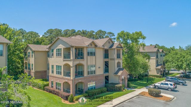 7800 POINT MEADOWS Drive, 1035, Jacksonville, FL 32256
