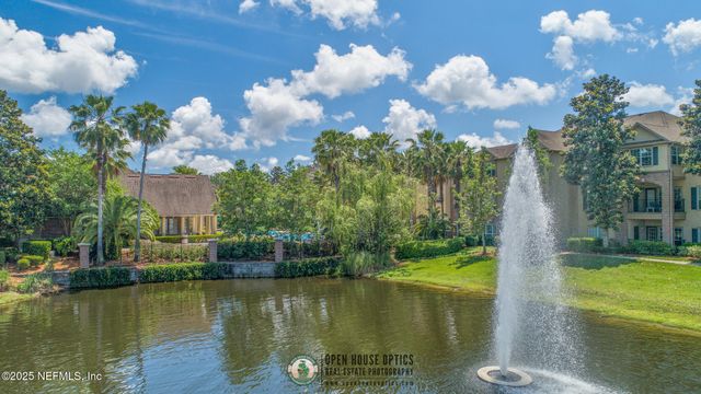 7800 POINT MEADOWS Drive, 1035, Jacksonville, FL 32256