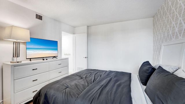 955 Dotterel Road 2103, Delray Beach, FL 33444