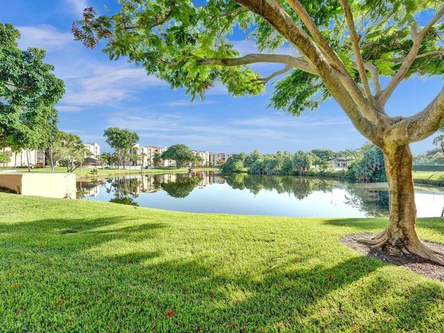 955 Dotterel Road 2103, Delray Beach, FL 33444