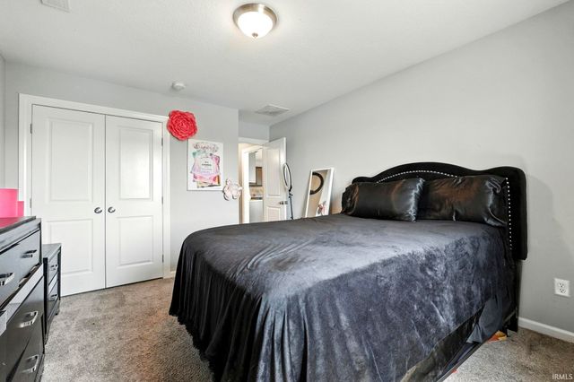 13287 Silk Tree Trail, Fort Wayne, IN 46814