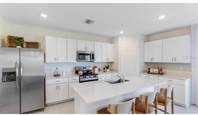 13843 LILAC SKY TERRACE, Bradenton, FL 34211