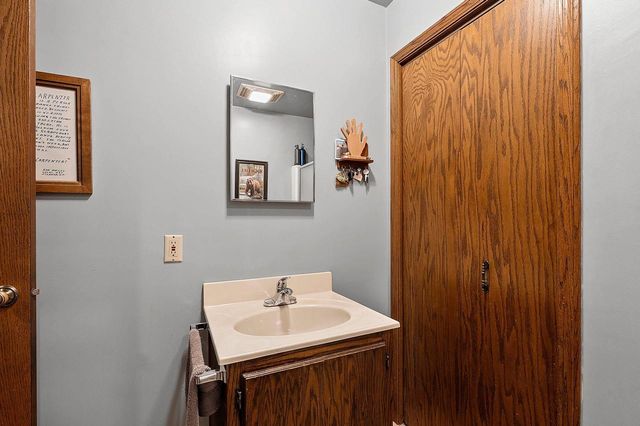 1814 BRIQUELET STREET, Green Bay, WI 54304
