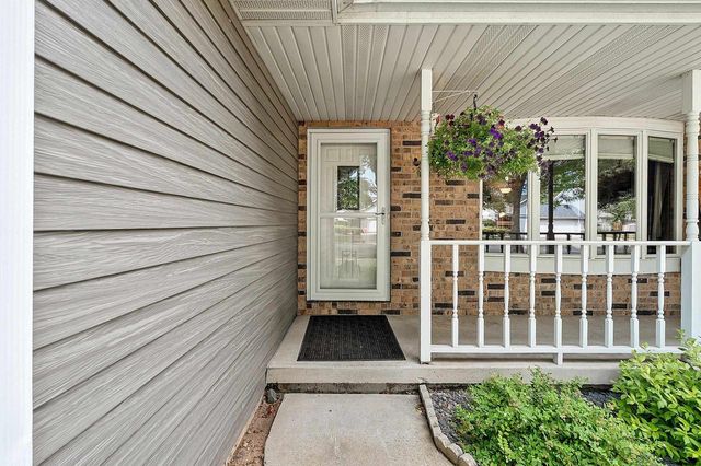 1814 BRIQUELET STREET, Green Bay, WI 54304