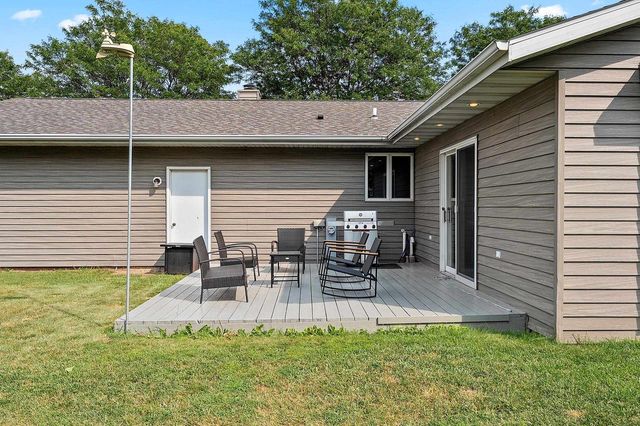 1814 BRIQUELET STREET, Green Bay, WI 54304