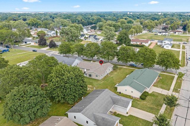 1814 BRIQUELET STREET, Green Bay, WI 54304