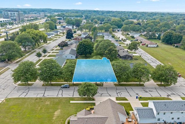 1814 BRIQUELET STREET, Green Bay, WI 54304