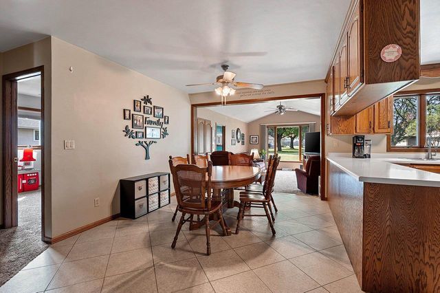 1814 BRIQUELET STREET, Green Bay, WI 54304
