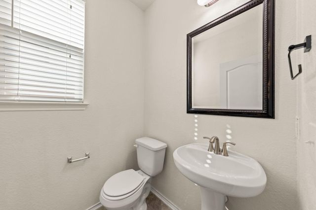 7820 Springfield DR, Austin, TX 78744