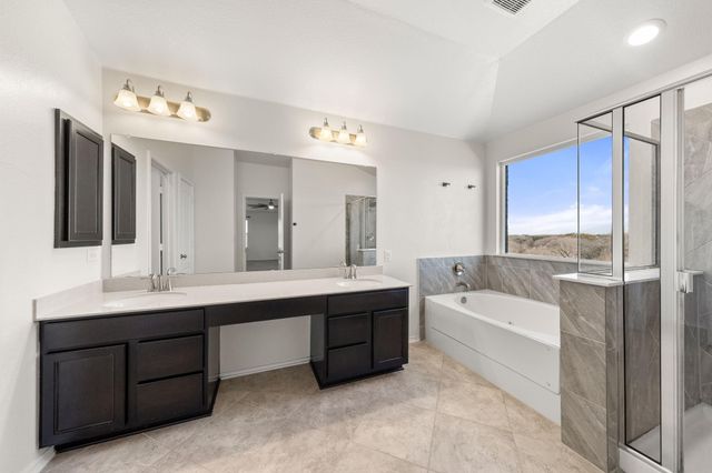 7820 Springfield DR, Austin, TX 78744