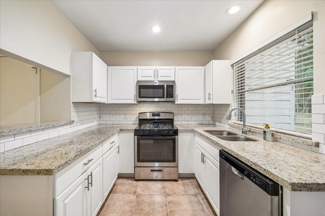 2930 Grants Lake Boulevard 2508, Sugar Land, TX 77479