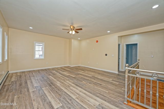 2 Cemetery Street, Fonda, NY 12068