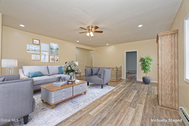 2 Cemetery Street, Fonda, NY 12068