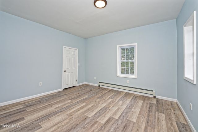 2 Cemetery Street, Fonda, NY 12068