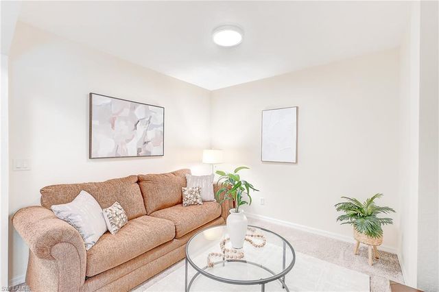 9517 Brookville CT, Fort Myers, FL 33967