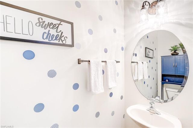 9517 Brookville CT, Fort Myers, FL 33967