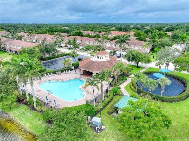 9517 Brookville CT, Fort Myers, FL 33967