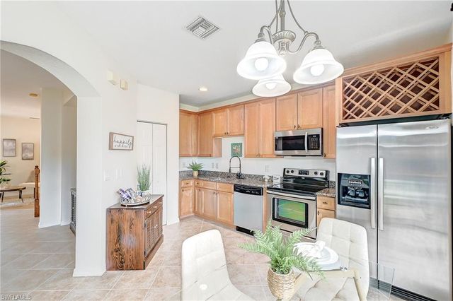 9517 Brookville CT, Fort Myers, FL 33967