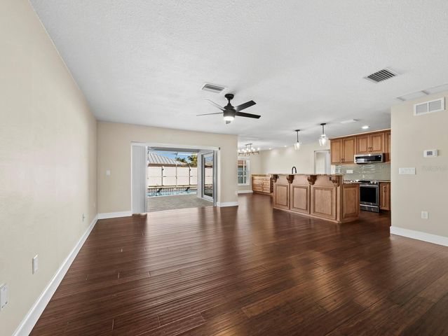 1856 WOODHAVEN CIRCLE, Sarasota, FL 34232