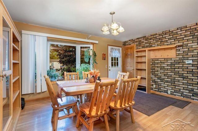 4648 Meadow Court, Auburn, MI 48611