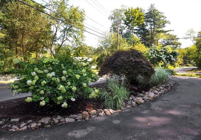 100 Old Oaken Bucket Rd., Norwell, MA 02061