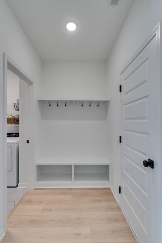 1113 Linn Cove Ct, Gallatin, TN 37066