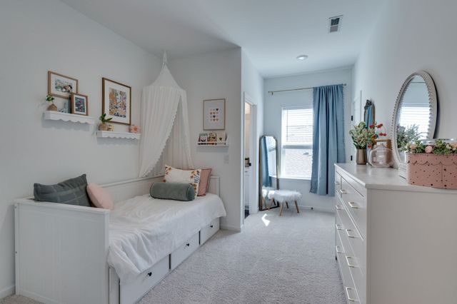 1113 Linn Cove Ct, Gallatin, TN 37066