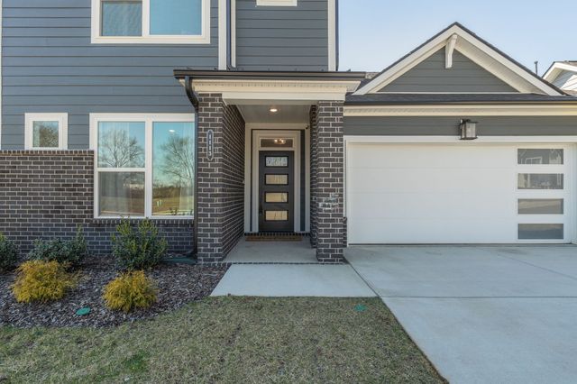 1113 Linn Cove Ct, Gallatin, TN 37066