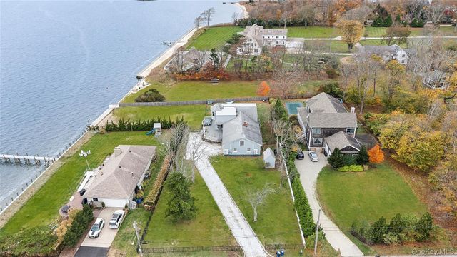 140 Ocean Avenue, Center Moriches, NY 11934