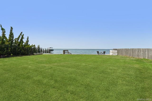 140 Ocean Avenue, Center Moriches, NY 11934