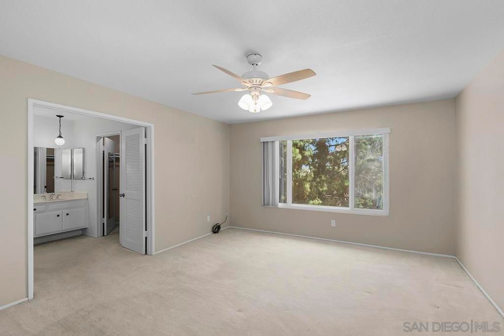 Image 16 of property listing at 4452 Camrose Avenue, San Diego, CA 92122