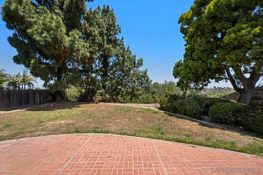 Image 33 of property listing at 4452 Camrose Avenue, San Diego, CA 92122