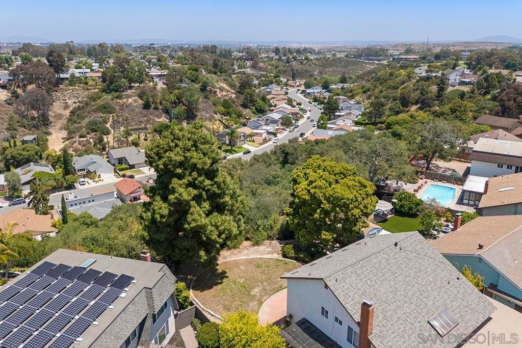 Image 38 of property listing at 4452 Camrose Avenue, San Diego, CA 92122