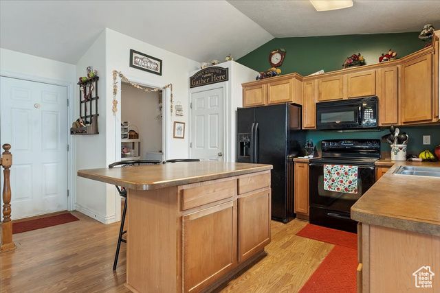1319 W 1950 N, Clinton, UT 84015