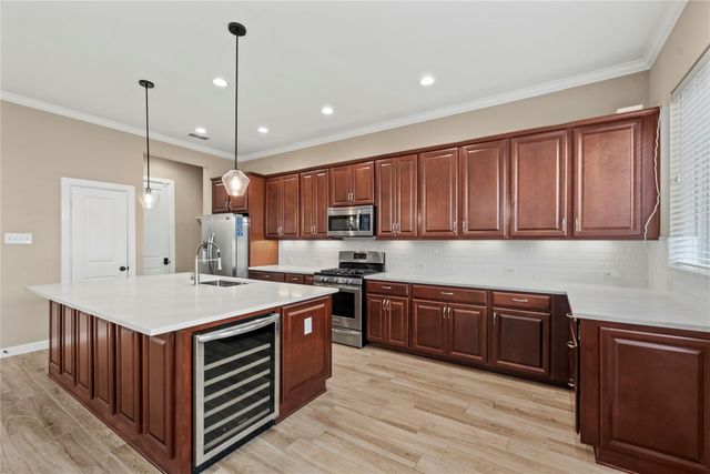 8910 Highgate Lane, Houston, TX 77080