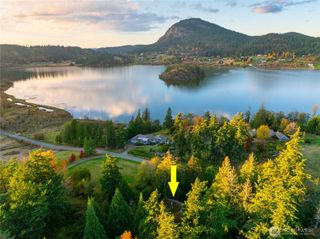 6058 S Campbell Lake Road, Anacortes, WA 98221
