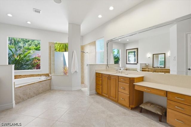 7984 Tiger Lily DR, Naples, FL 34113