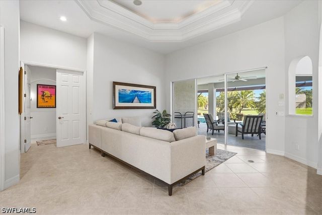 7984 Tiger Lily DR, Naples, FL 34113