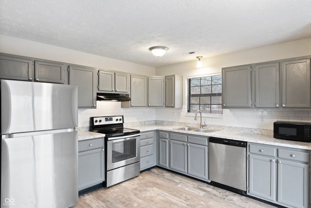 9134 Jene Court, Indianapolis, IN 46234