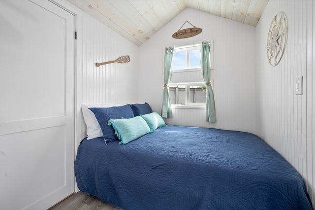 241 Old Wharf 90, Dennis, MA 02639