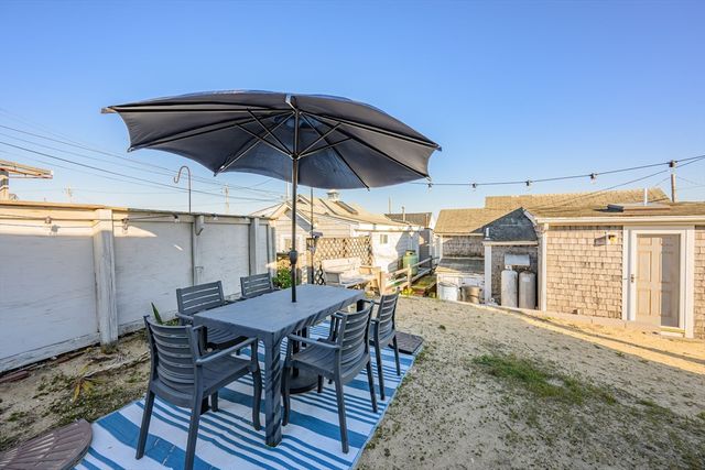 241 Old Wharf 90, Dennis, MA 02639