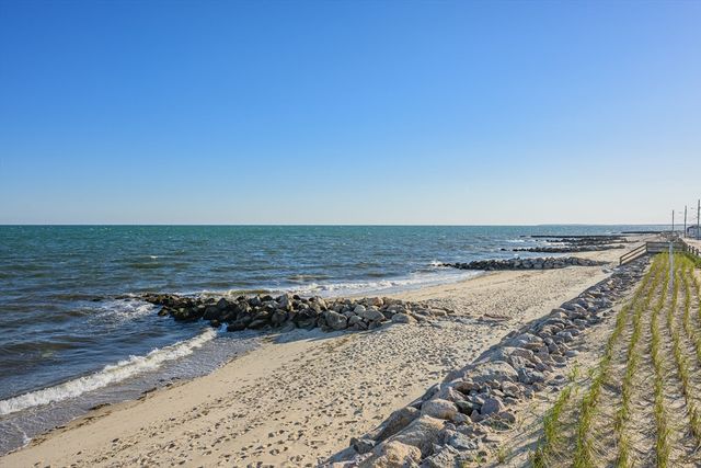 241 Old Wharf 90, Dennis, MA 02639