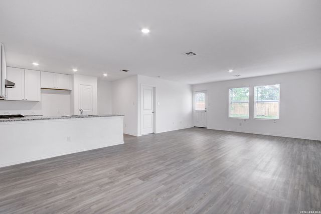 15003 Greenfield Mill, San Antonio, TX 78254