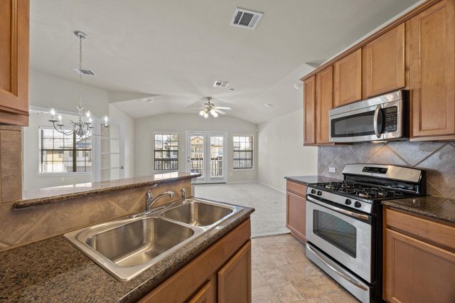1310 Parmer LN W 3201, Austin, TX 78727